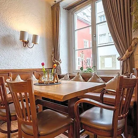 Weisses Ross Hotel 4*