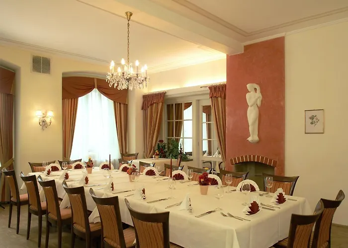 Weisses Ross Hotel